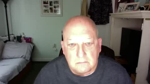 slick50000 online show from April 20, 7:04 pm