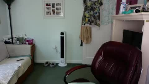 slick50000 online show from June 3, 6:46 pm