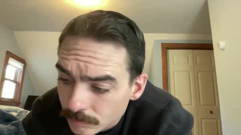 Snapshot of slickmass chatting on November 18, 7:29 pm SlickMass online show from November 18, 7:29 pm