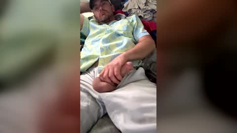 slicknick1988 online show from April 26, 6:38 pm