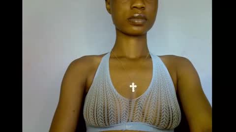 Snapshot of slim_petitqueen chatting on December 21, 8:10 am Alice online show from December 21, 8:10 am