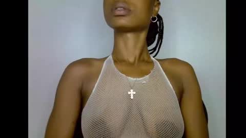 Snapshot of slim_petitqueen chatting on January 12, 6:07 am Alice online show from January 12, 6:07 am