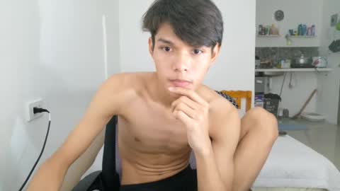 slim_sensation online show from May 25, 2:01 pm