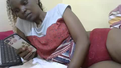 slimmygal online show from September 16, 6:36 am