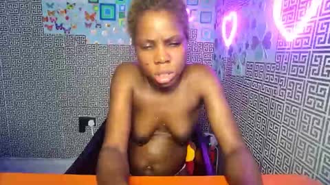 slimzyxdoll online show from February 7, 1:09 am