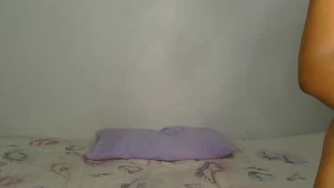 slipperylipsx online show from May 31, 6:31 pm