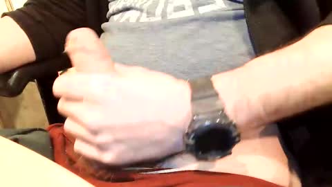 Snapshot of slogrow_uncut chatting on March 12, 7:09 pm SlowGrow Uncut online show from March 12, 7:09 pm