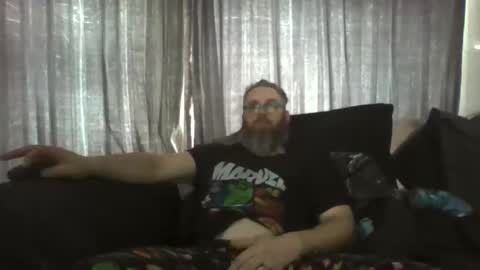 Snapshot of slutfucker20 chatting on February 21, 8:37 am slutfucker20 online show from February 21, 8:37 am