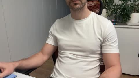 Slutguy81 online show from March 4, 7:03 am