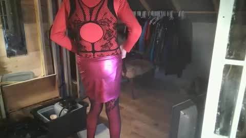 Snapshot of slutjennifertransxx chatting on March 8, 3:54 am slutjennifertransxx online show from March 8, 3:54 am