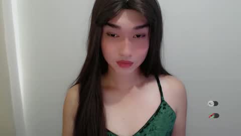 Snapshot of slutty_francine chatting on November 29, 6:05 am FRANCINE online show from November 29, 6:05 am