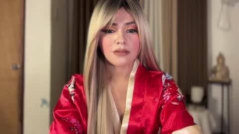 Slutty Lavinia online show from April 3, 11:36 pm