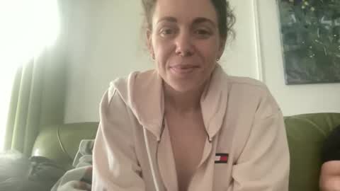 SluttySarah2467 online show from March 14, 4:12 pm