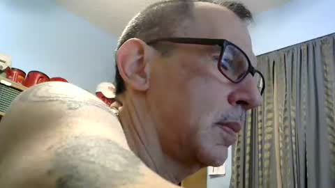 sluttyslave81 online show from June 24, 6:01 am