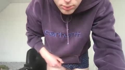 sluttystudent22 online show from March 28, 1:54 pm