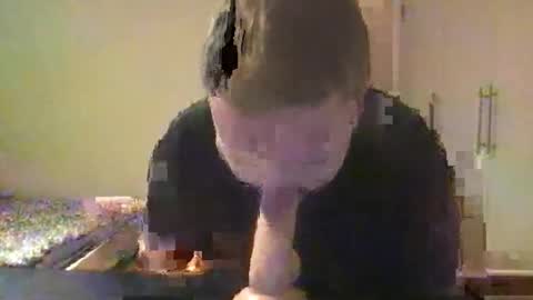 sluttystudent22 online show from April 16, 7:03 pm