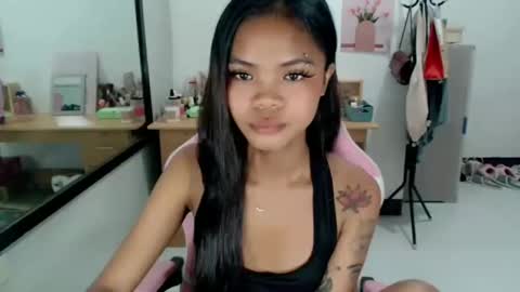 Dont forget to follow me give me thumbs upIm  a New  kataluna online show from April 4, 12:31 am