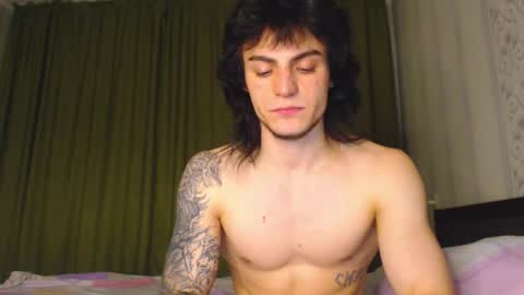 Gus online show from November 28, 2:20 pm