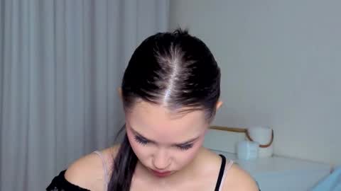 Lily online show from September 23, 1:14 pm