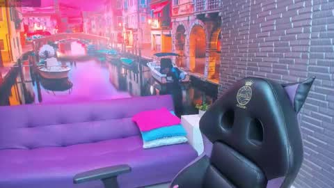 Mariana Torres online show from February 10, 1:37 pm