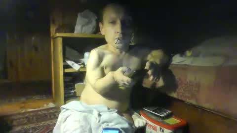 Snapshot of smalldream666 chatting on October 6, 9:12 pm PIST PIST online show from October 6, 9:12 pm