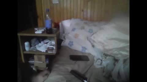 Snapshot of smalldream666 chatting on November 17, 7:14 am PIST PIST online show from November 17, 7:14 am