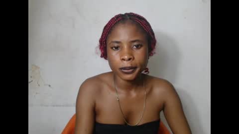 smallsluty online show from July 5, 8:05 pm