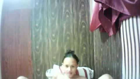smalltitsbabe18 online show from November 15, 2:42 am