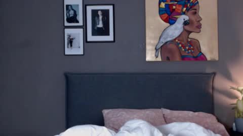 Anna no bbbbybybbabebyy just Anna. And dont call me mom please. online show from December 2, 7:03 am