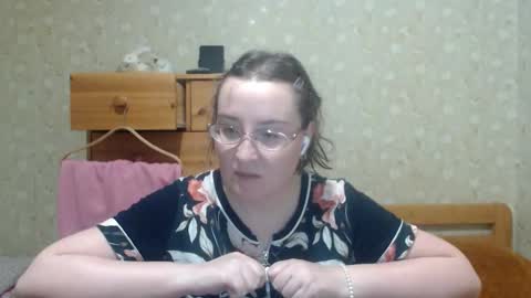 smart_rose online show from March 13, 8:59 pm