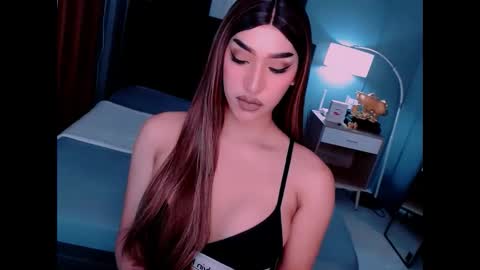 smasherqueen online show from March 28, 8:58 am