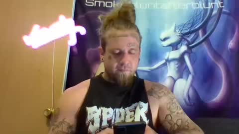smoke online show from May 28, 1:47 am