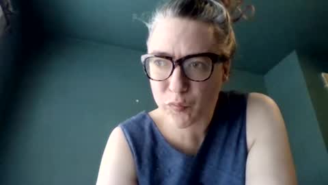 snack05 online show from June 29, 7:36 pm