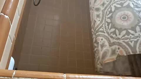 sneakypeteyo1 online show from September 16, 10:05 am