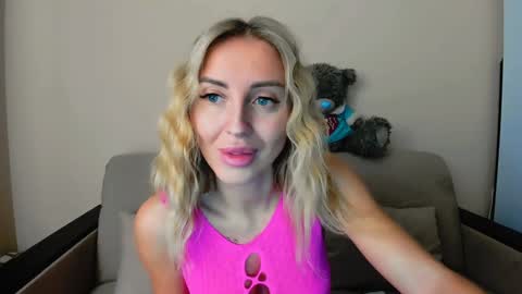 Sneja online show from January 29, 2:00 pm