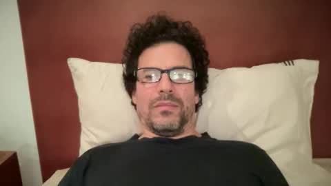 Snapshot of snfrisco76 chatting on December 3, 3:58 am snfrisco76 online show from December 3, 3:58 am