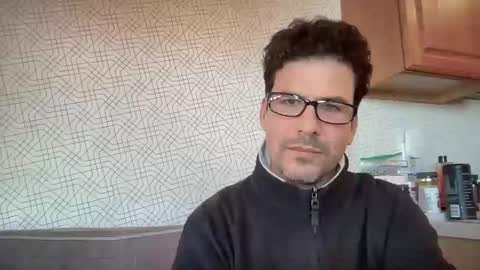 Snapshot of snfrisco76 chatting on January 8, 10:34 pm snfrisco76 online show from January 8, 10:34 pm