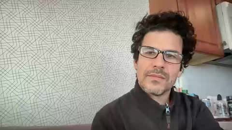 Snapshot of snfrisco76 chatting on March 24, 4:01 pm snfrisco76 online show from March 24, 4:01 pm