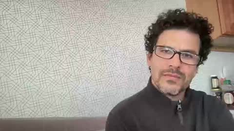 Snapshot of snfrisco76 chatting on March 29, 5:02 pm snfrisco76 online show from March 29, 5:02 pm