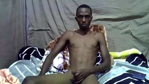 Snapshot of sni720687 chatting on April 17, 10:46 pm sni720687 online show from April 17, 10:46 pm
