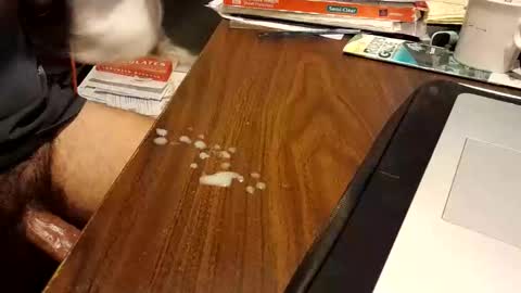 watchmecum online show from March 9, 11:09 pm