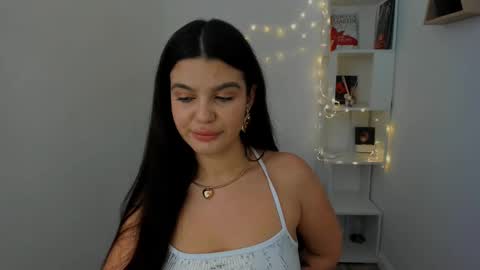 snowingwinter online show from February 10, 1:35 am