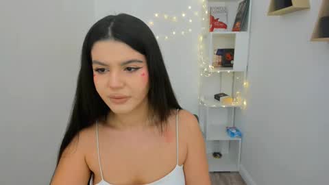 snowingwinter online show from February 14, 12:36 pm