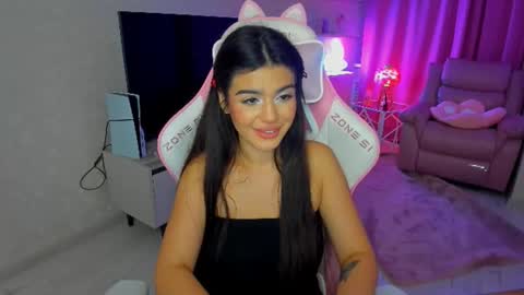 snowingwinter online show from September 28, 7:41 pm