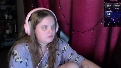 so cute777 online show from April 11, 7:45 am