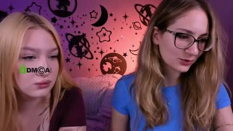 Snapshot of so_hot_rosalie chatting on May 14, 7:20 pm so_hot_rosalie online show from May 14, 7:20 pm