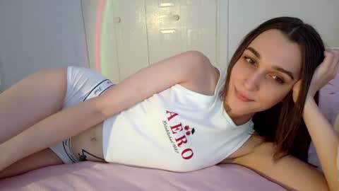 Snapshot of so_icy_ivy chatting on July 20, 9:06 pm Babygirl Ivy online show from July 20, 9:06 pm