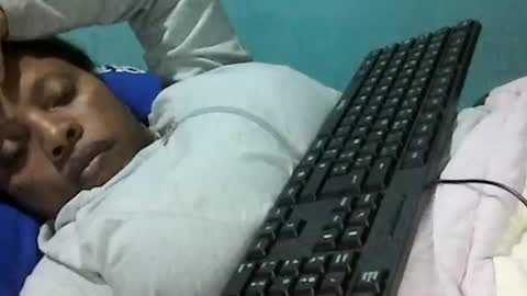 Snapshot of soayh89 chatting on June 24, 3:22 pm soayh89 online show from June 24, 3:22 pm