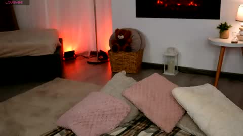 BabyDoll online show from June 4, 5:35 am