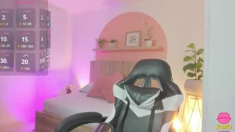 S O F I  online show from June 23, 7:01 pm